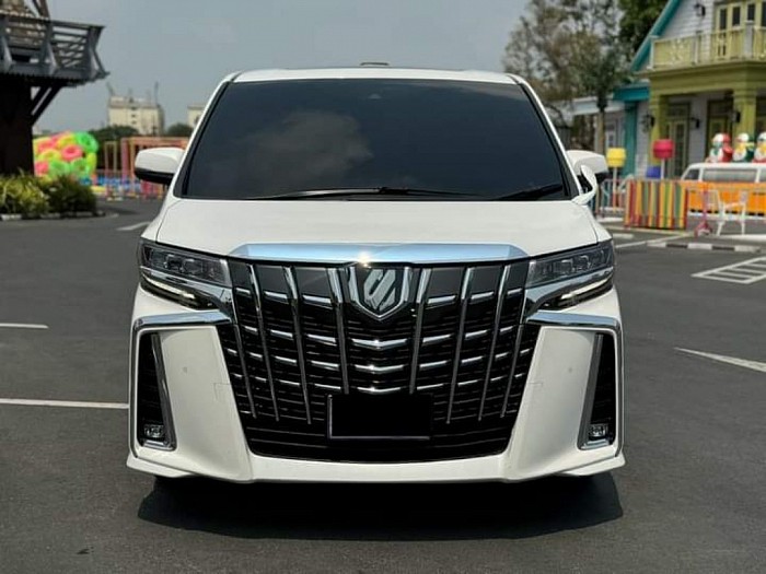 รถตู้ alphard